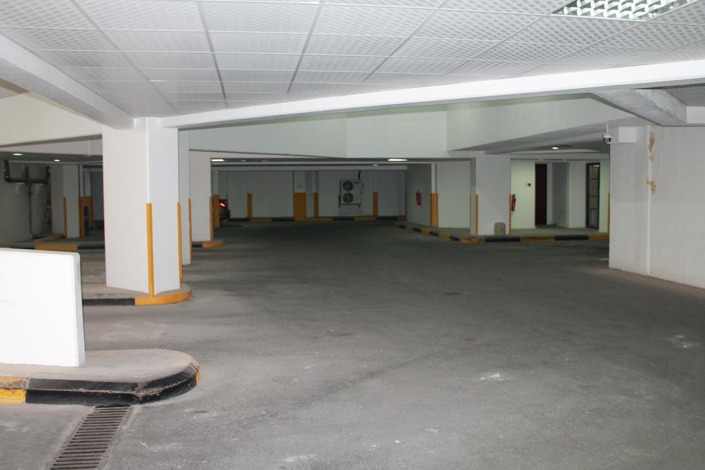 Al Hamra Plaza Apartment Манама Екстериор снимка
