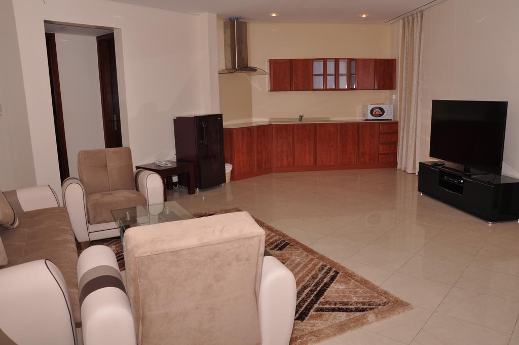 Al Hamra Plaza Apartment Манама Екстериор снимка