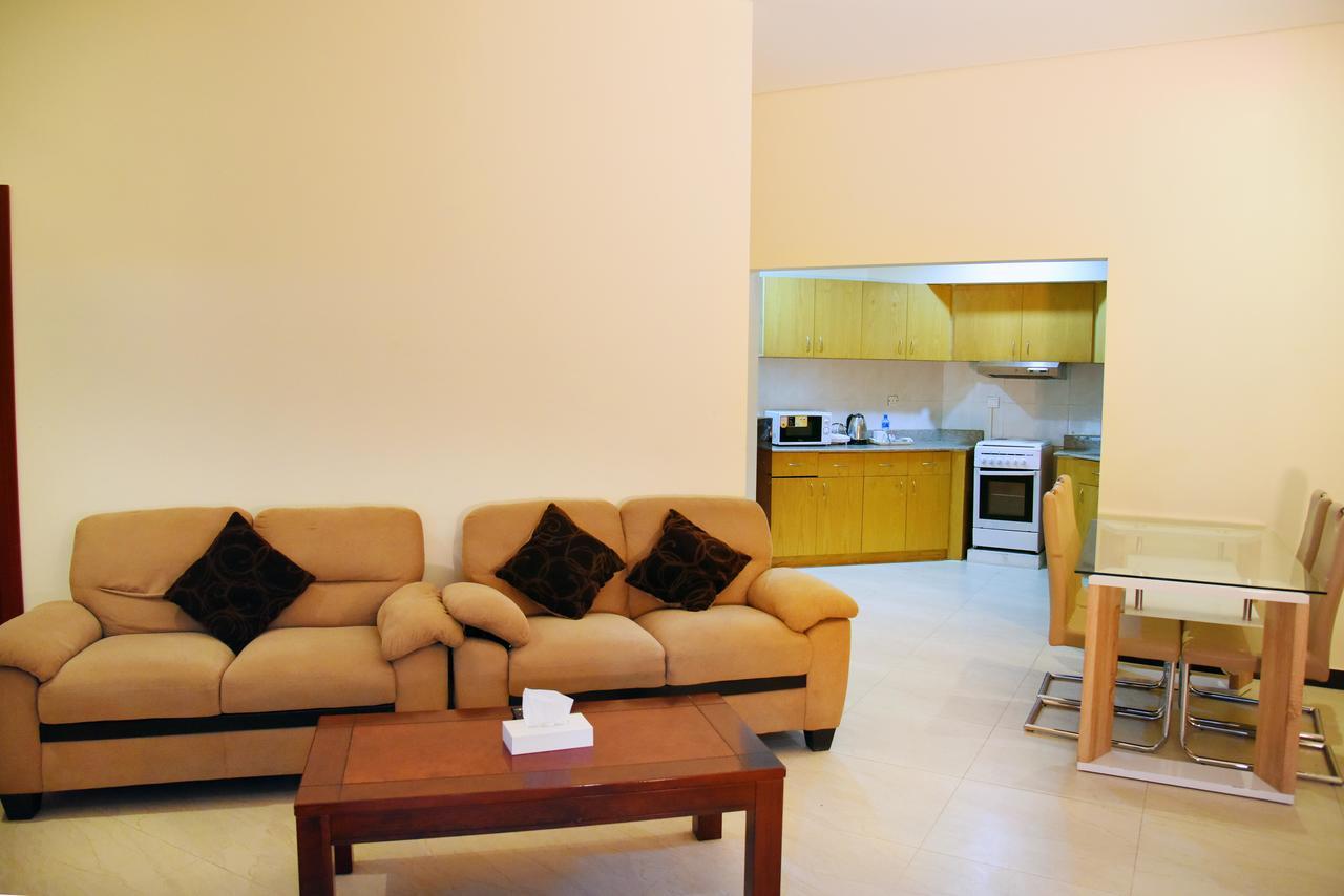 Al Hamra Plaza Apartment Манама Екстериор снимка